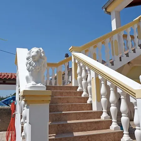 Roberta Apartamento *