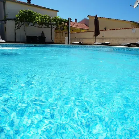 Roberta Apartamento *